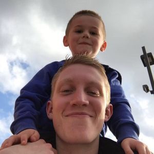 Meet your Posher, Sam